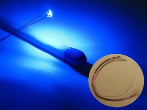 Krois-Modell 0402 blau, 5x Led Baugröße 0402, 1,0x0,5 mm, mit 20cm Draht