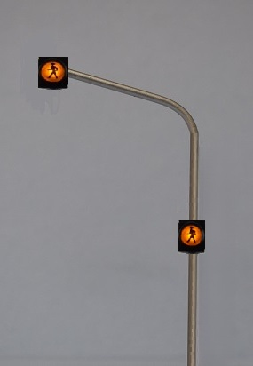 Krois Model 1117A, 3x SG300, pedestrian traffic light, yellow caution lamp, left-hand arm, Austria