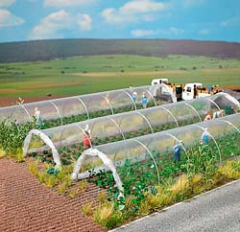 Busch 1399, 2 Clear Plastic Plant Tunnels